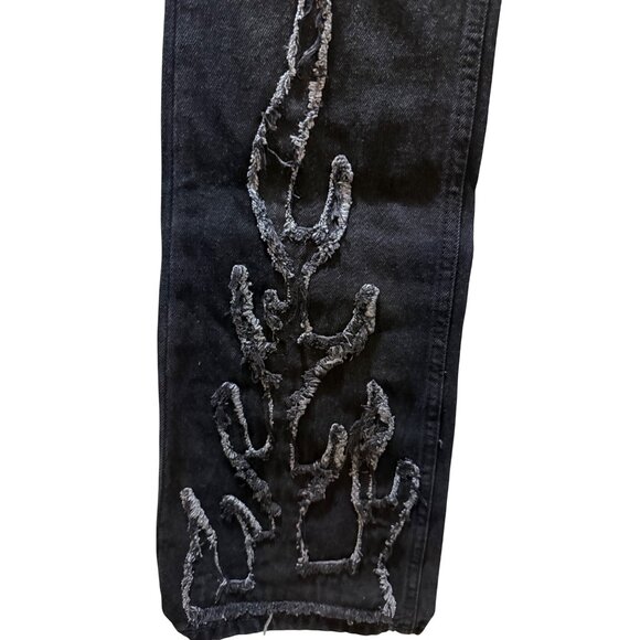 BoohooMAN Black Embroidered Flame Design Straight Fit Jeans Size 32 UK - Picture 10 of 12
